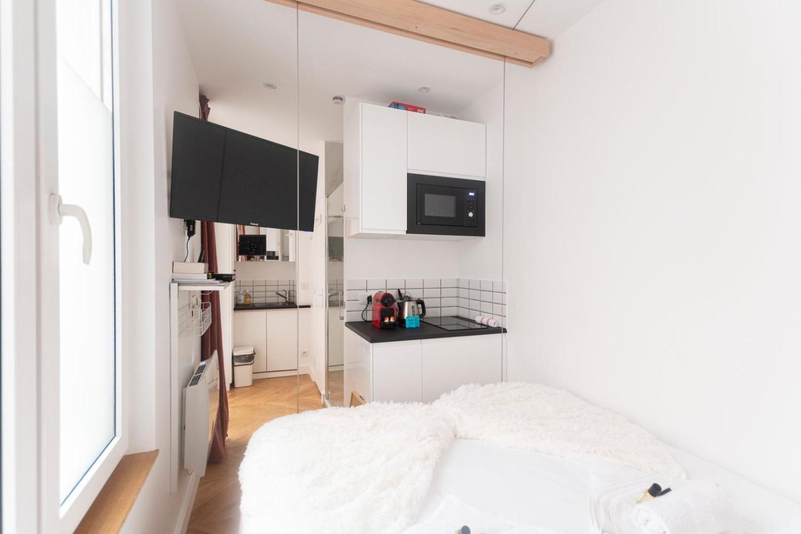 Super Central Mini Studio - 2 Pax, Murphy Bed ปารีส ภายนอก รูปภาพ